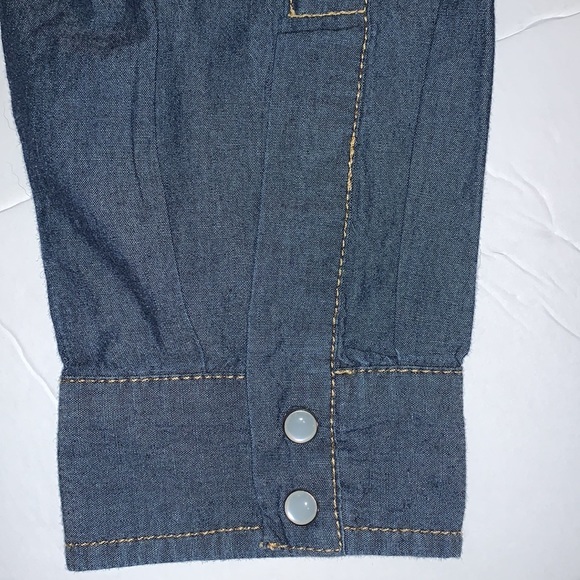 Izod L blue chambray long sleeve snap front shirt - Picture 13 of 16